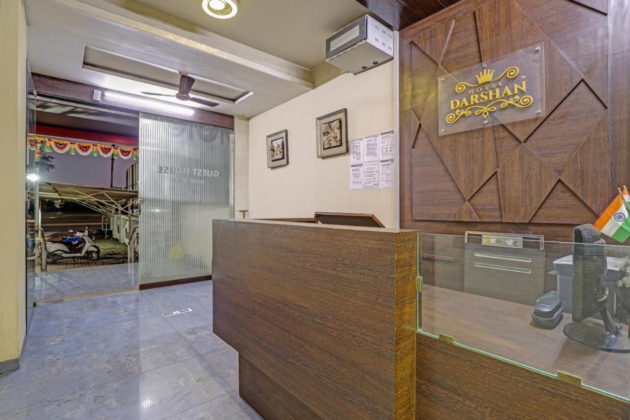 Oyo 82461 Hotel Darshan Banquet And Rooms 수라트 외부 사진